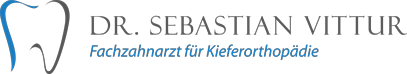 Logo - Fachzahnarzt für Kieferorthopädie Dr. Sebastian Vittur